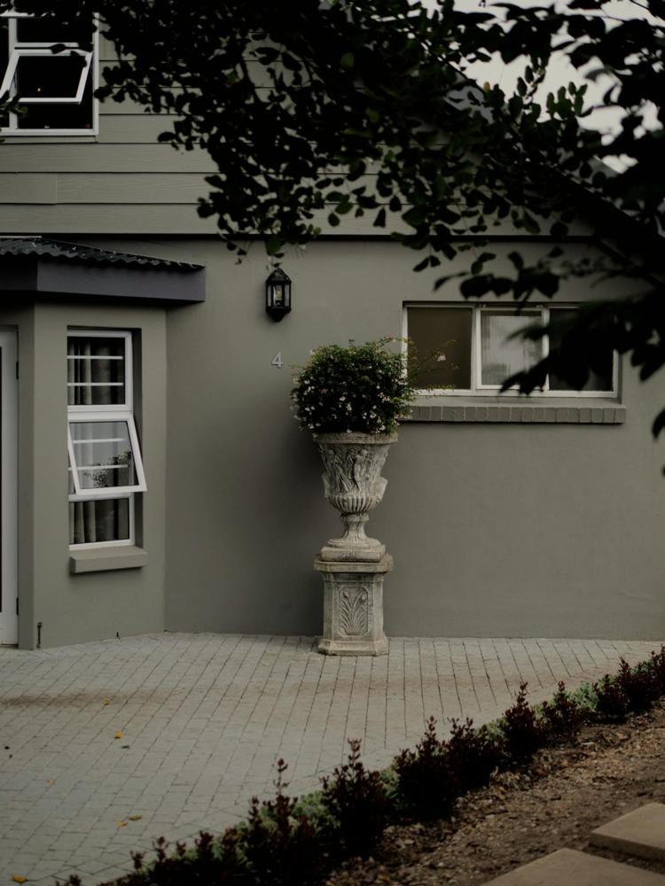 Arbour1 Guesthouse George Luaran gambar
