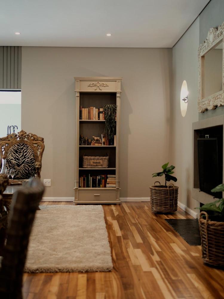 Arbour1 Guesthouse George Luaran gambar
