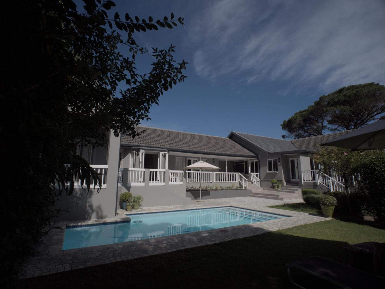Arbour1 Guesthouse George Luaran gambar