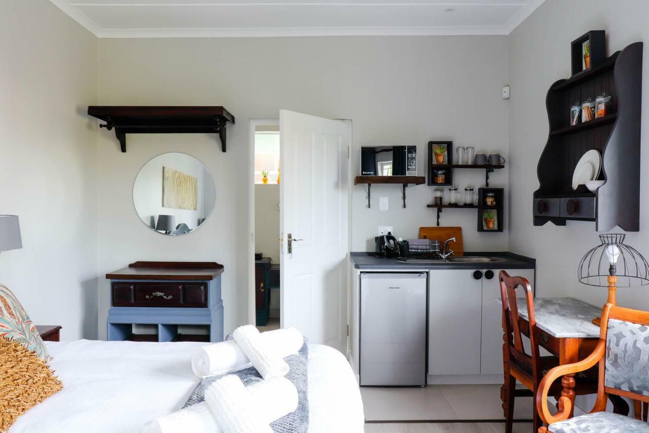 Arbour1 Guesthouse George Luaran gambar