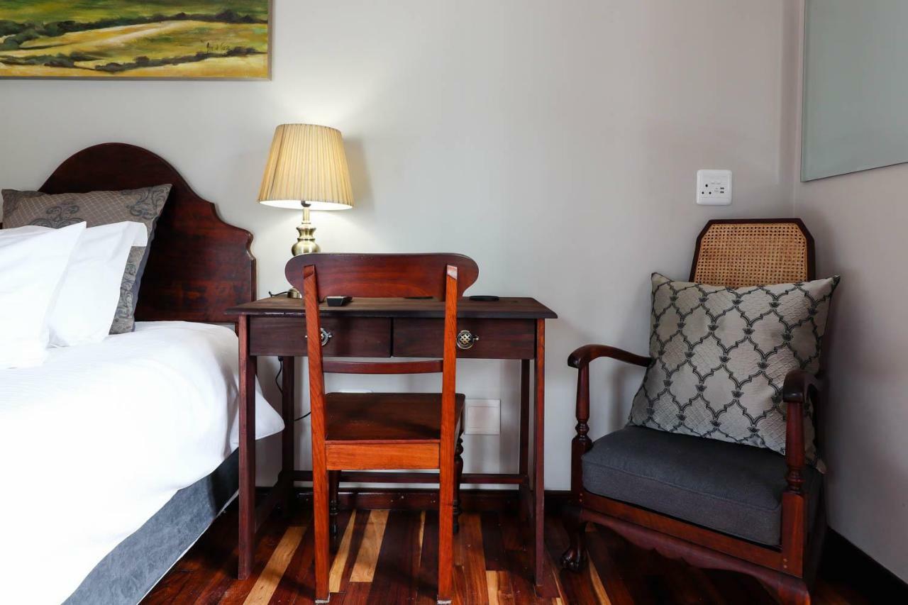 Arbour1 Guesthouse George Luaran gambar