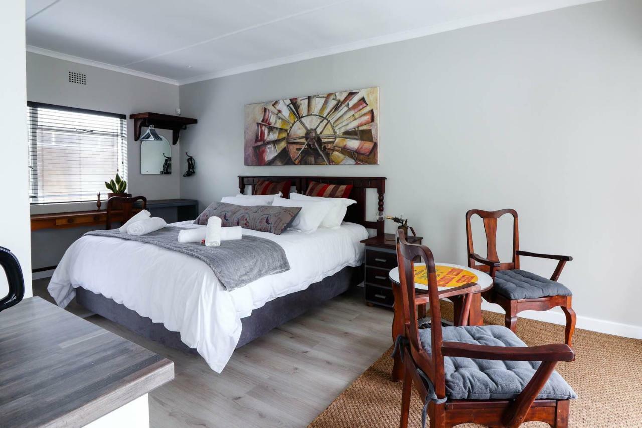 Arbour1 Guesthouse George Luaran gambar